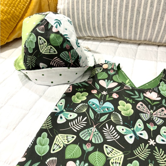 Hand Crafted Matching Set Green and Black Butterfly - Picture 6 of 6